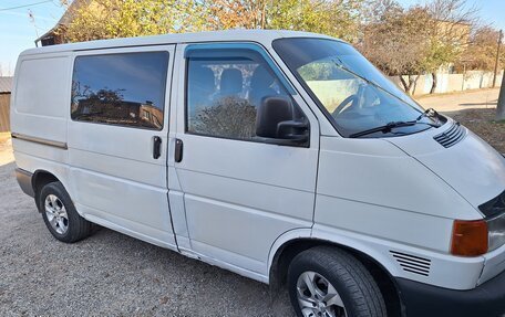 Volkswagen Transporter T4, 1997 год, 650 000 рублей, 3 фотография