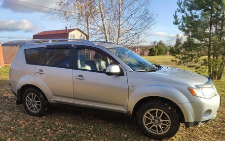 Mitsubishi Outlander III рестайлинг 3, 2008 год, 650 000 рублей, 29 фотография