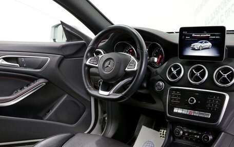 Mercedes-Benz CLA, 2018 год, 2 319 000 рублей, 10 фотография