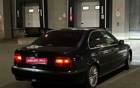 BMW 5 серия, 1998 год, 650 000 рублей, 9 фотография