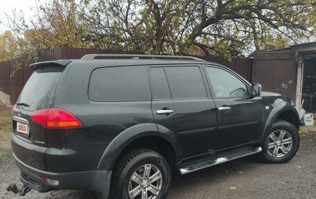 Mitsubishi Pajero Sport II рестайлинг, 2012 год, 2 100 000 рублей, 6 фотография