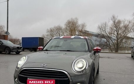 MINI Hatch, 2020 год, 2 690 000 рублей, 19 фотография