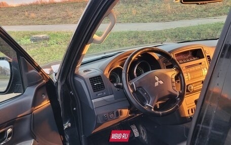 Mitsubishi Pajero IV, 2012 год, 2 449 999 рублей, 3 фотография