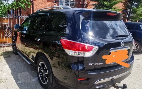 Nissan Pathfinder, 2015 год, 2 190 000 рублей, 12 фотография