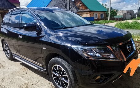 Nissan Pathfinder, 2015 год, 2 190 000 рублей, 20 фотография