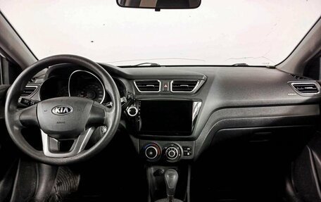 KIA Rio III рестайлинг, 2013 год, 859 000 рублей, 17 фотография