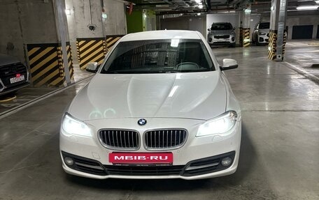 BMW 5 серия, 2015 год, 2 550 000 рублей, 3 фотография