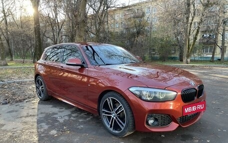 BMW 1 серия, 2019 год, 2 800 000 рублей, 2 фотография