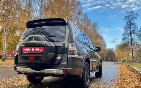 Mitsubishi Pajero IV, 2017 год, 3 490 000 рублей, 5 фотография