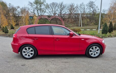 BMW 1 серия, 2010 год, 1 020 000 рублей, 2 фотография