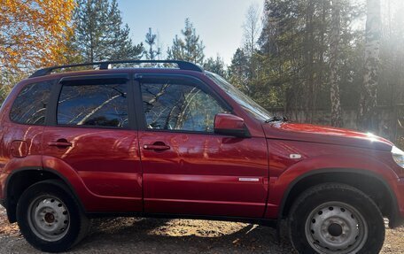 Chevrolet Niva I рестайлинг, 2012 год, 520 000 рублей, 6 фотография