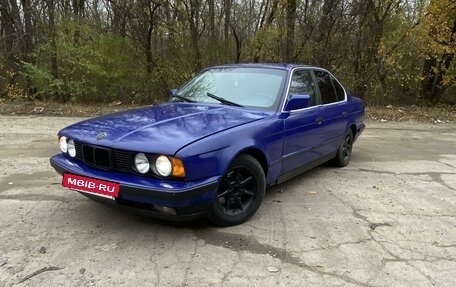 BMW 5 серия, 1990 год, 370 000 рублей, 3 фотография