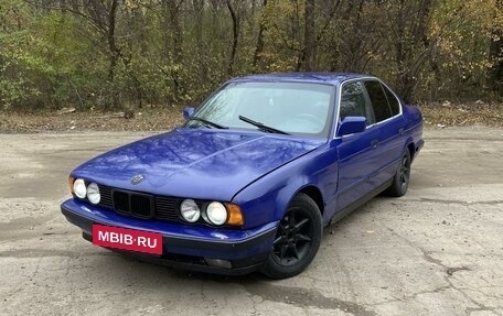 BMW 5 серия, 1990 год, 370 000 рублей, 11 фотография