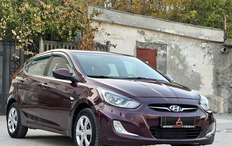 Hyundai Solaris II рестайлинг, 2011 год, 1 097 000 рублей, 8 фотография