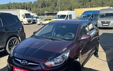 Hyundai Solaris II рестайлинг, 2012 год, 750 000 рублей, 2 фотография