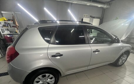 KIA cee'd I рестайлинг, 2008 год, 700 000 рублей, 3 фотография