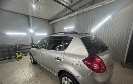 KIA cee'd I рестайлинг, 2008 год, 700 000 рублей, 16 фотография