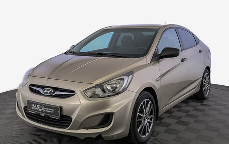 Hyundai Solaris II рестайлинг, 2013 год, 820 000 рублей, 1 фотография