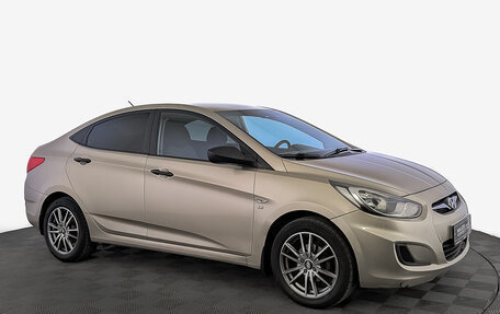 Hyundai Solaris II рестайлинг, 2013 год, 820 000 рублей, 3 фотография