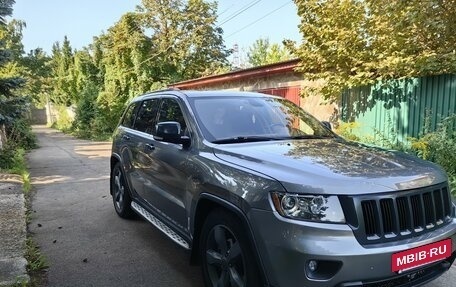 Jeep Grand Cherokee, 2011 год, 1 890 000 рублей, 2 фотография