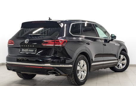 Volkswagen Touareg III, 2020 год, 5 450 000 рублей, 5 фотография