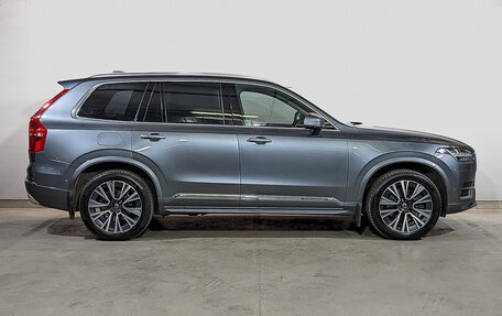 Volvo XC90 II рестайлинг, 2019 год, 3 990 000 рублей, 4 фотография