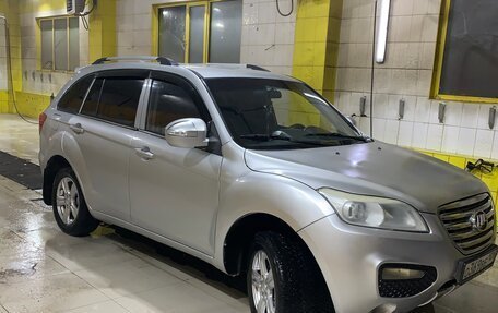 Lifan X60 I рестайлинг, 2013 год, 650 000 рублей, 4 фотография