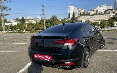 Hyundai Avante, 2019 год, 2 300 000 рублей, 4 фотография