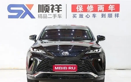 Toyota Venza, 2022 год, 3 615 000 рублей, 2 фотография