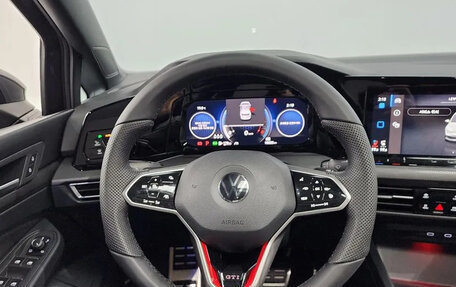 Volkswagen Golf VIII, 2022 год, 3 233 037 рублей, 7 фотография