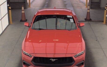 Ford Mustang, 2024 год, 4 950 000 рублей, 2 фотография