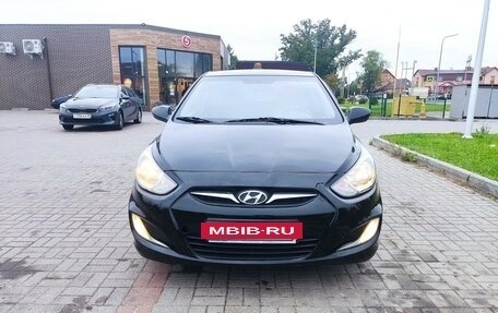 Hyundai Solaris II рестайлинг, 2011 год, 845 000 рублей, 4 фотография