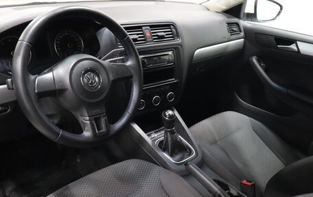 Volkswagen Jetta VI, 2013 год, 993 000 рублей, 7 фотография