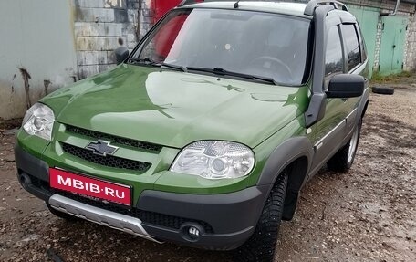 Chevrolet Niva I рестайлинг, 2014 год, 750 000 рублей, 1 фотография