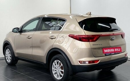 KIA Sportage IV рестайлинг, 2017 год, 1 960 000 рублей, 4 фотография