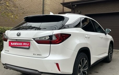 Lexus RX IV рестайлинг, 2016 год, 5 000 000 рублей, 3 фотография