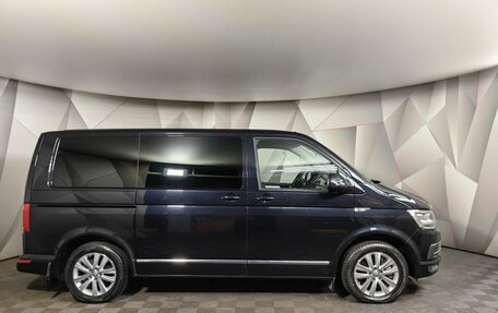 Volkswagen Multivan T6 рестайлинг, 2018 год, 4 649 000 рублей, 6 фотография