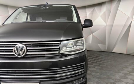 Volkswagen Multivan T6 рестайлинг, 2018 год, 4 649 000 рублей, 9 фотография