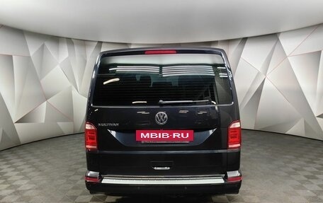 Volkswagen Multivan T6 рестайлинг, 2018 год, 4 649 000 рублей, 8 фотография