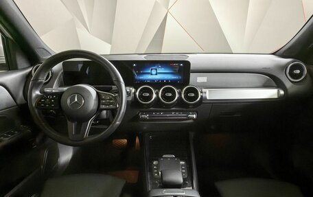 Mercedes-Benz GLB, 2020 год, 3 398 000 рублей, 17 фотография