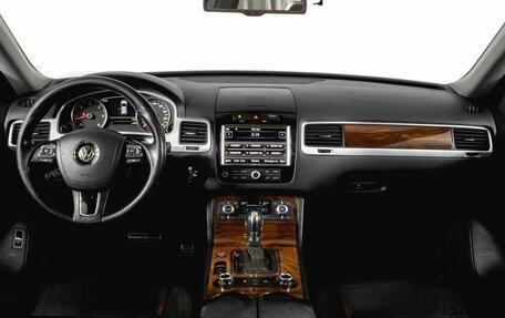 Volkswagen Touareg III, 2010 год, 2 000 000 рублей, 14 фотография