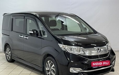 Honda Stepwgn IV, 2016 год, 2 495 000 рублей, 2 фотография