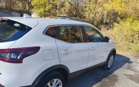 Nissan Qashqai, 2020 год, 2 000 000 рублей, 2 фотография