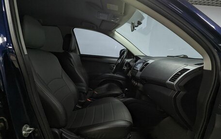 Mitsubishi Outlander III рестайлинг 3, 2012 год, 1 469 000 рублей, 10 фотография