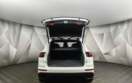 Porsche Cayenne III, 2017 год, 4 697 000 рублей, 10 фотография