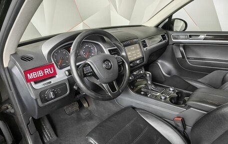 Volkswagen Touareg III, 2017 год, 3 195 000 рублей, 16 фотография