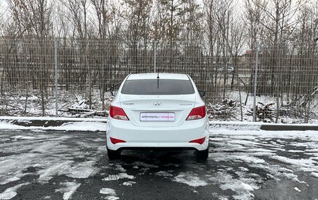 Hyundai Solaris II рестайлинг, 2015 год, 1 200 000 рублей, 6 фотография