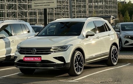 Volkswagen Tiguan II, 2021 год, 4 300 000 рублей, 5 фотография