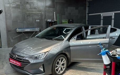 Hyundai Elantra VI рестайлинг, 2019 год, 1 800 000 рублей, 1 фотография