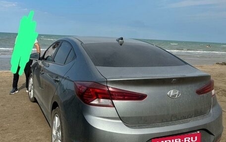 Hyundai Elantra VI рестайлинг, 2019 год, 1 800 000 рублей, 2 фотография